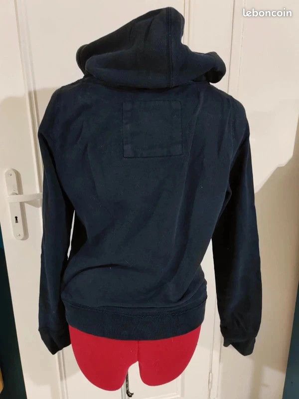 Sweat à capuche (image 2)
