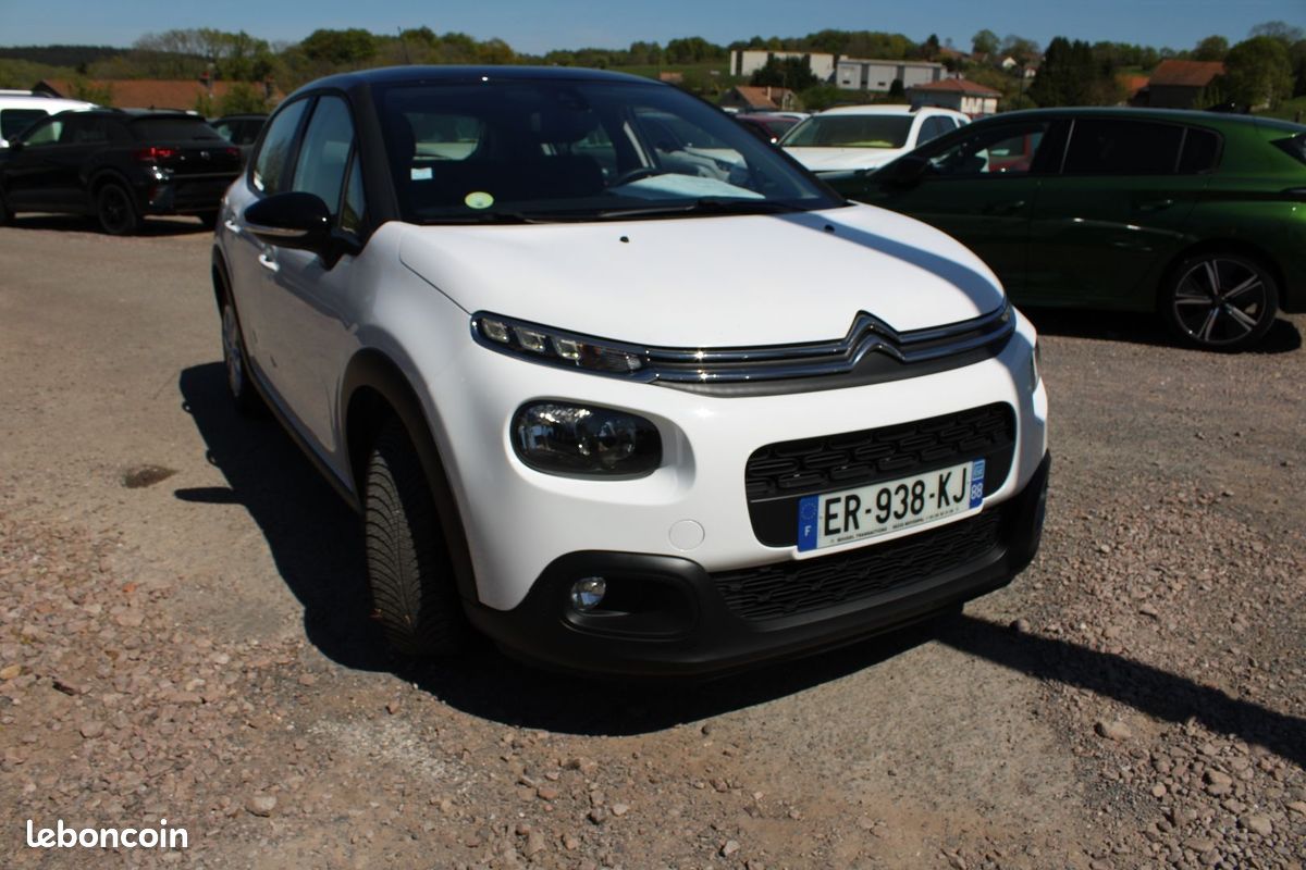 Citroen C3 III AFFAIRE 1L6 HDI 100 CV FEEL BUSINESS GPS 3D ATTELAGE RE USB BLUETOOTH RÉGULATEUR (image 1)