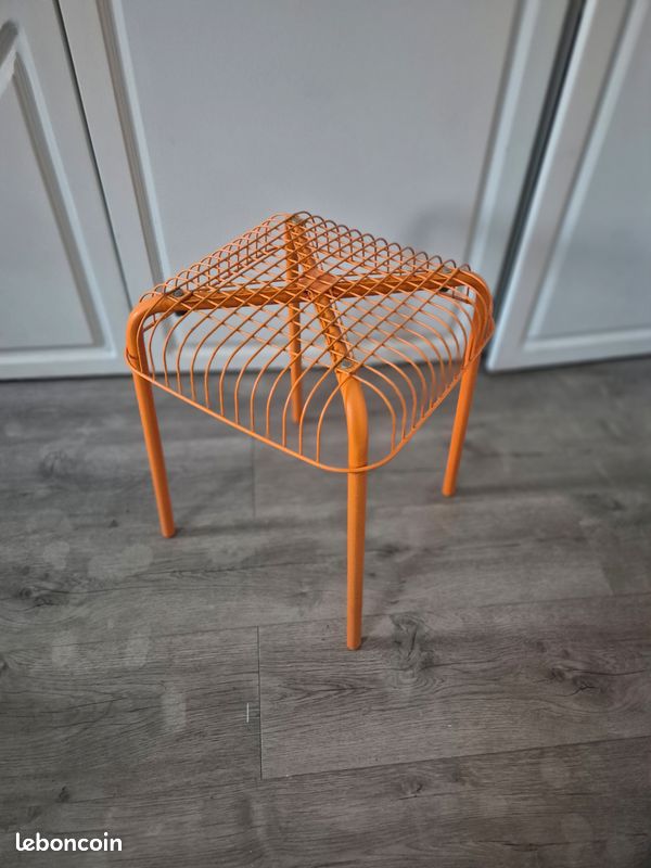 Tabouret ikea vasteron 2014 metal orange Ameublement