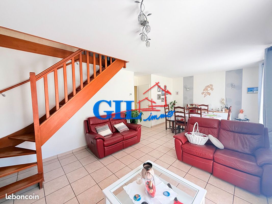 Maison 5 pièces 85 m² · à Savigny-le-Temple · 85 m² · 289 000 €