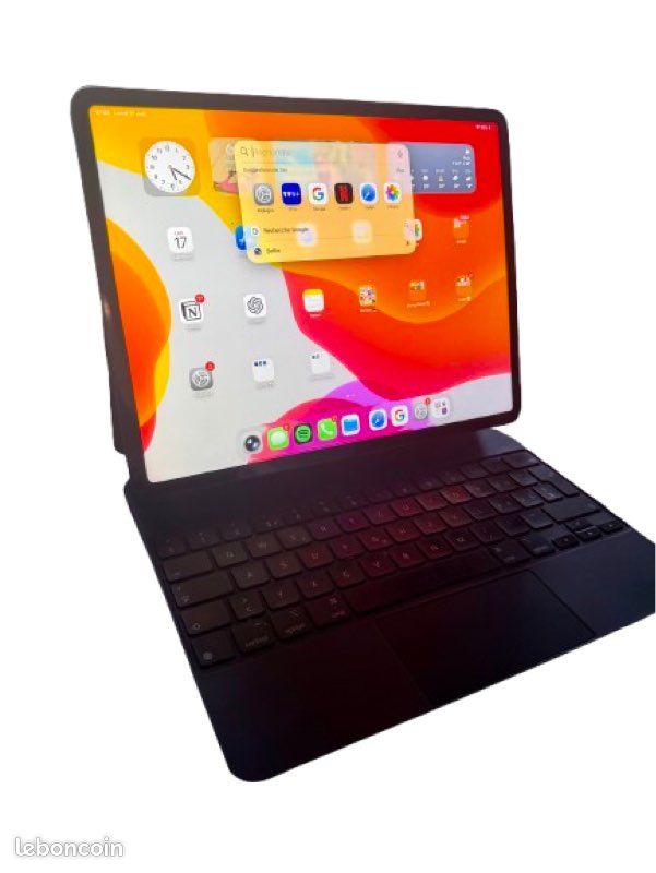 IPad Pro 12,9” 1 To (2020) + Magic Keyboard + Stylet – Écran neuf (image 3)