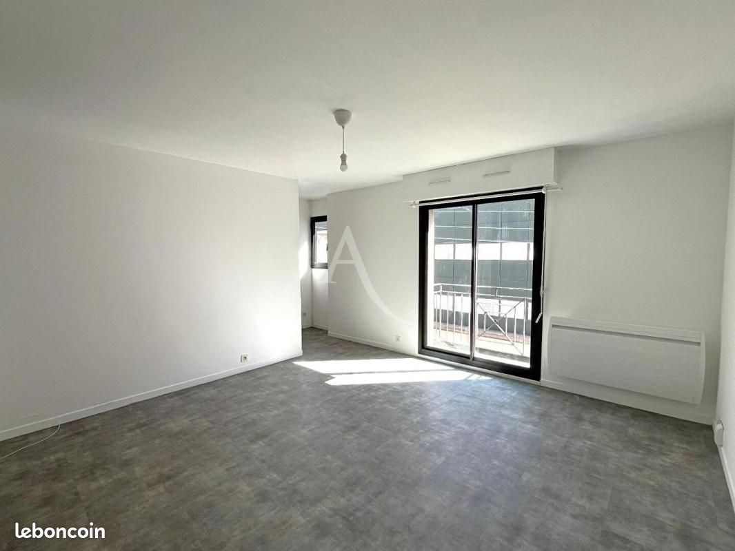 Appartement 1 pièce 27 m² · à Nantes · 27 m² · 533 €