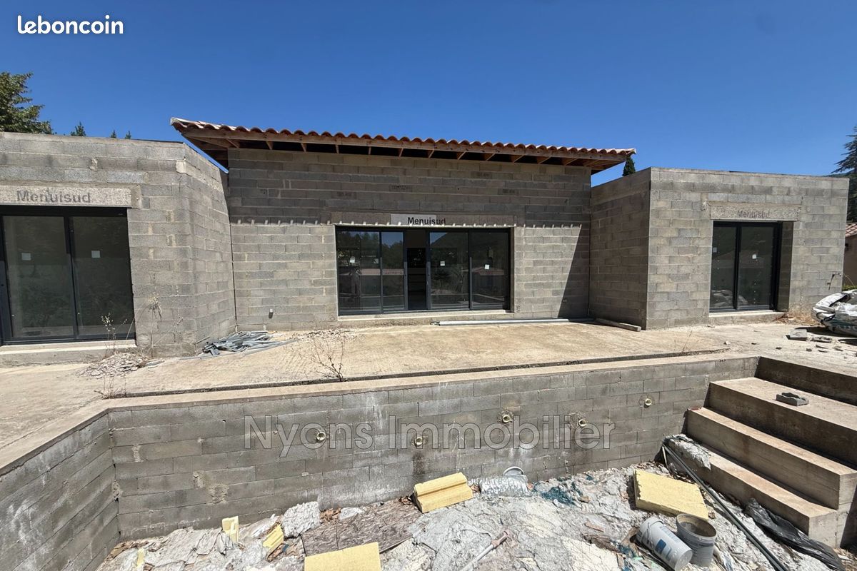 Maison 5 pièces 157 m² · à Aubres · 157 m² · 277 000 €