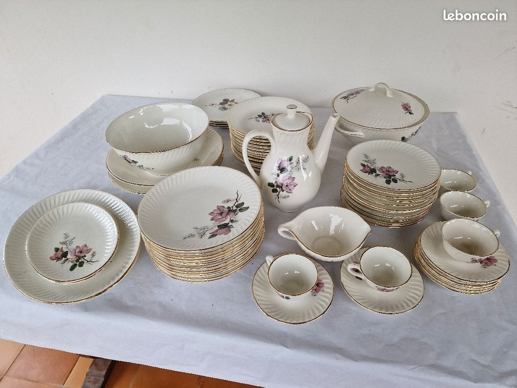 Service en porcelaine - lot 1 (image 10)