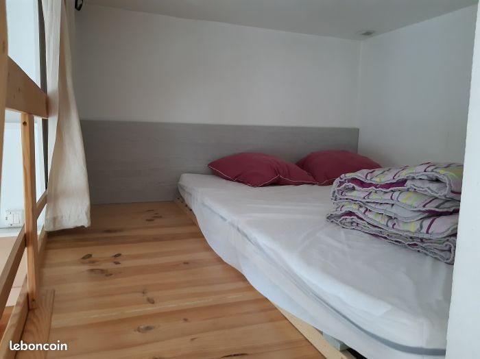 Studio 1 pièce 20 m² - Ussel 19200 (image principale 3)