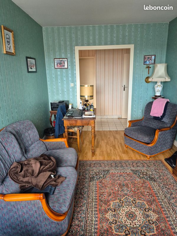Appartement 4 pièces 100 m² · à Vierzon · 100 m² · 50 000 €
