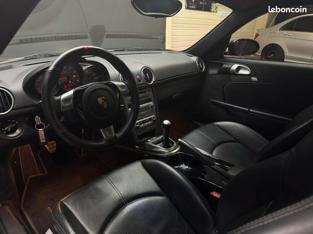 Porsche 987 CAYMAN S 3.4L 295 CH - *SUIVI PORSCHE *Suspensions piloté *Radar de stationnement *Pack Cuir noir (image 15)