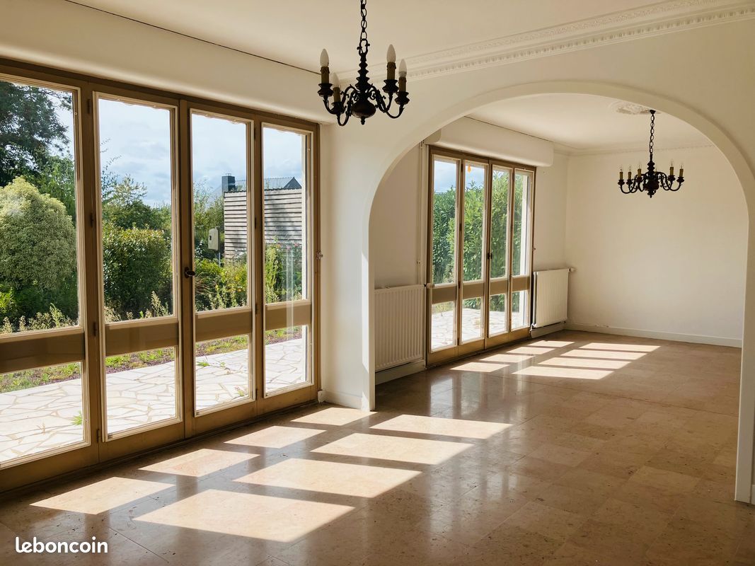 Maison 5 pièces 100 m² · à Bréal-sous-Montfort · 100 m² · 245 000 €