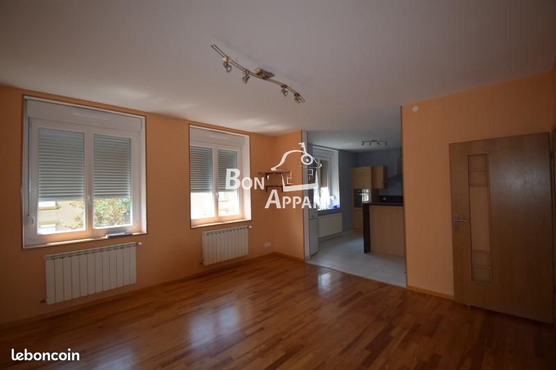 Appartement 61 m² · à Saint-Privat-la-Montagne · 61 m² · 680 €/mois