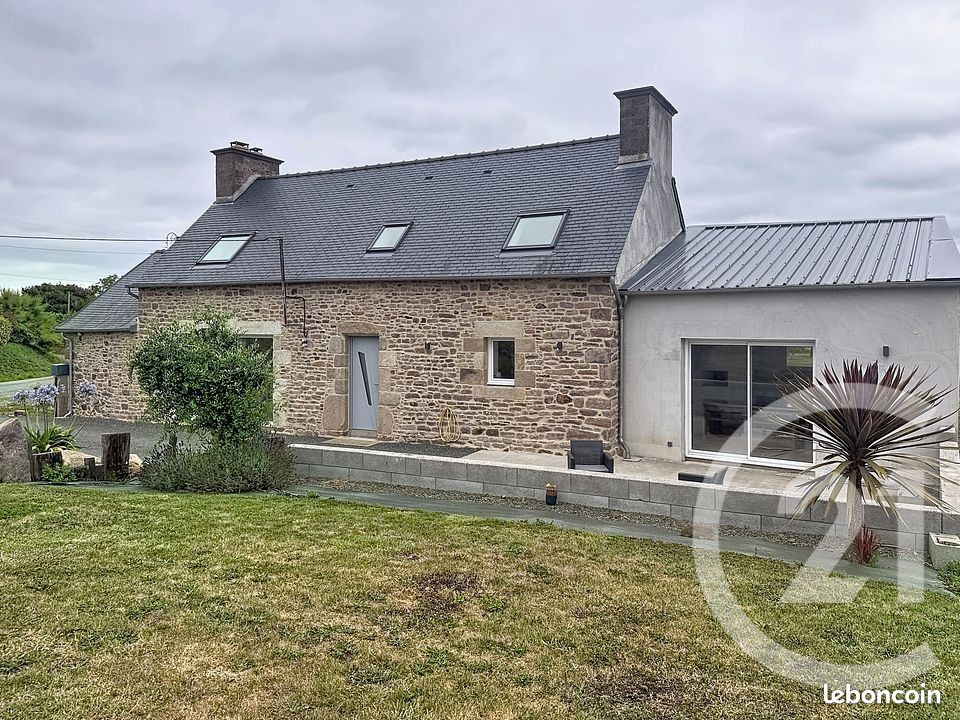Maison 6 pièces 120 m² · à Yvias · 120 m² · 299 000 €