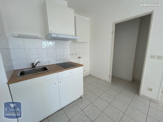 Appartement 2 pièces 47 m² · à Moulins · 47 m² · 530 €/mois