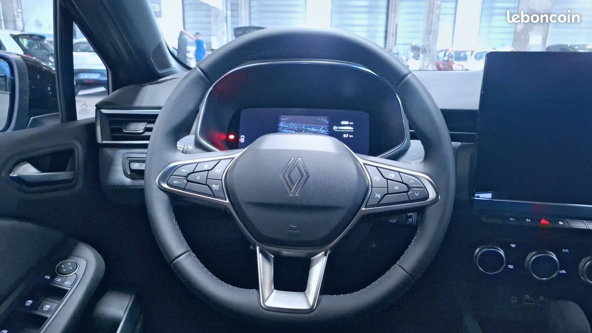 Renault clio e tech full hybrid 145 ch gsr2 techno (image 20)