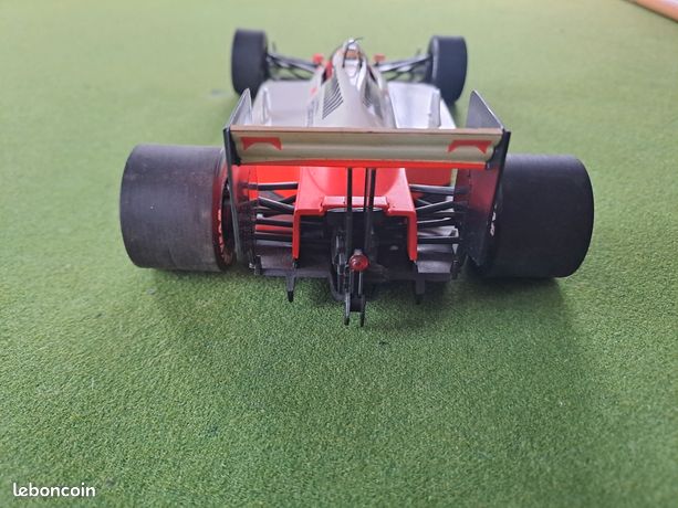 Minichamps 1/43 - McLaren MP 4/4 Honda V6 Turbo - Alain Prost - Vice Champion 1988 - Collection