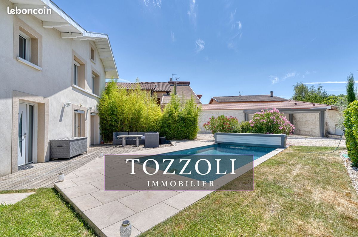 Maison 7 pièces 215 m² · à Saint-Georges-d'Espéranche · 215 m² · 489 000 €