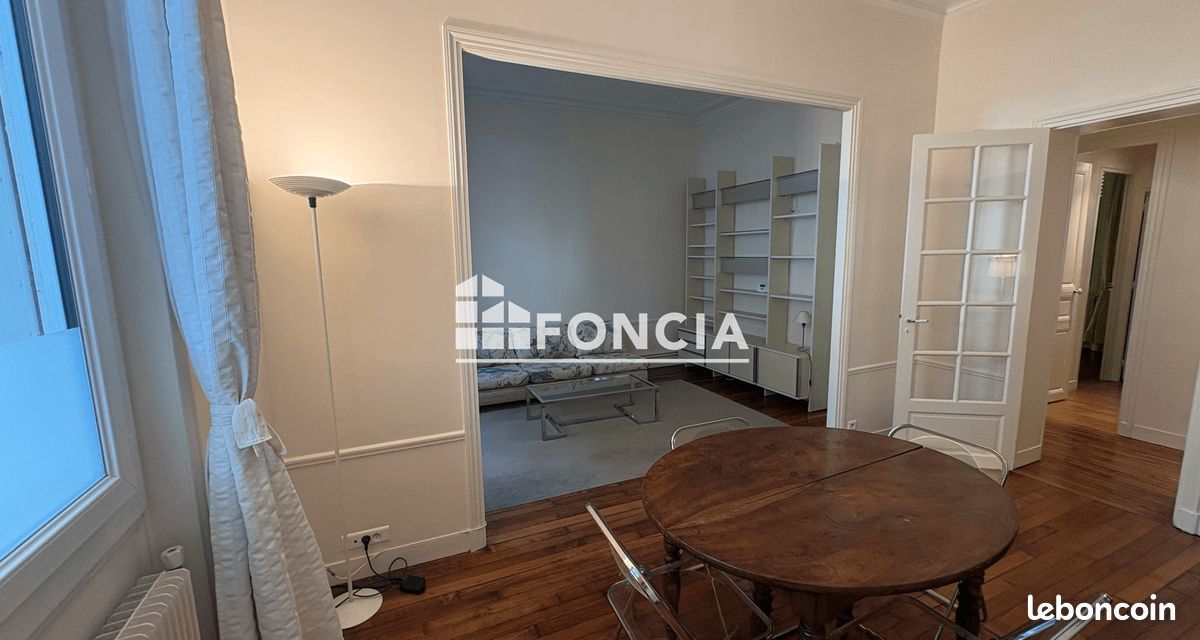 Appartement 2 pièces 54 m² · à Paris · 54 m² · 1 890 €