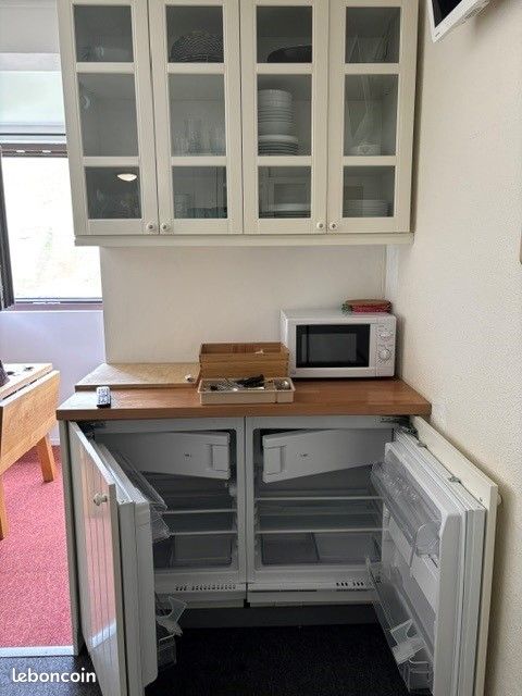 Urgent vend Cuisine blanche entièrement équipée avec électroménager – À démonter sur place (image 2)