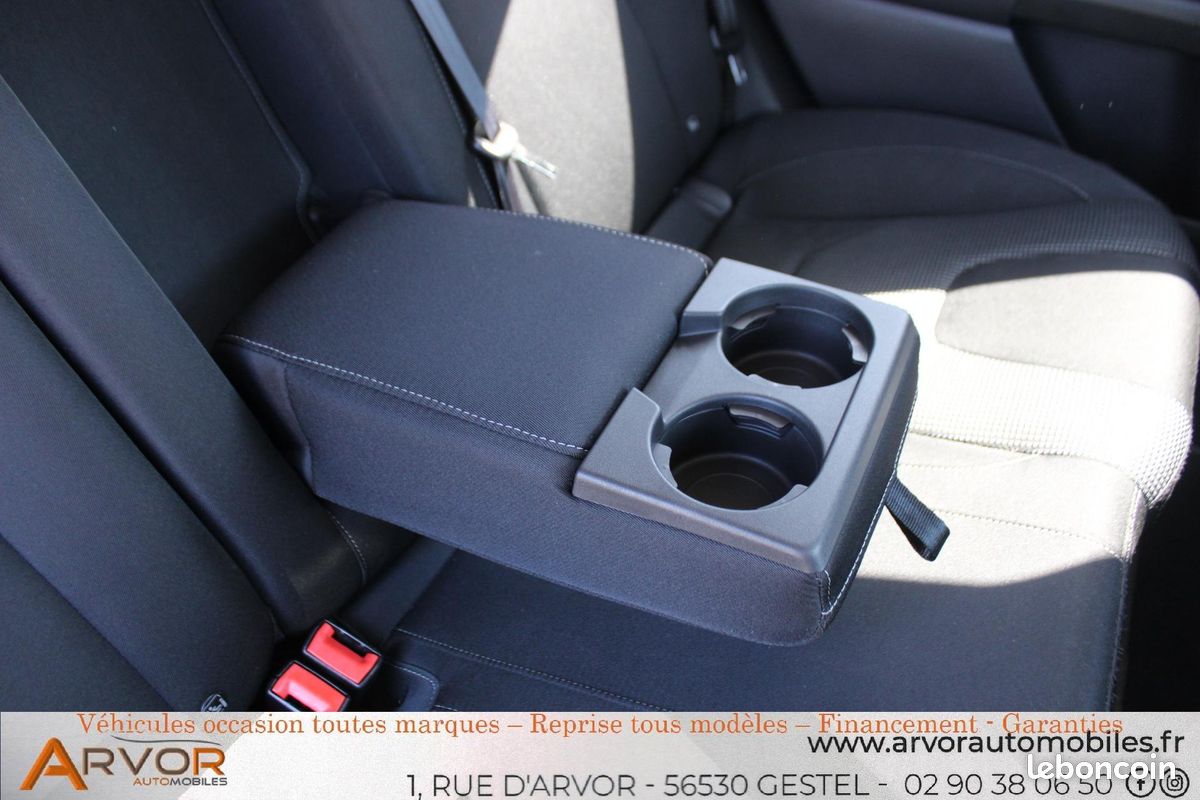 FORD MONDéO SW 2.0 EcoBlue 150 Titanium Business (image 41)