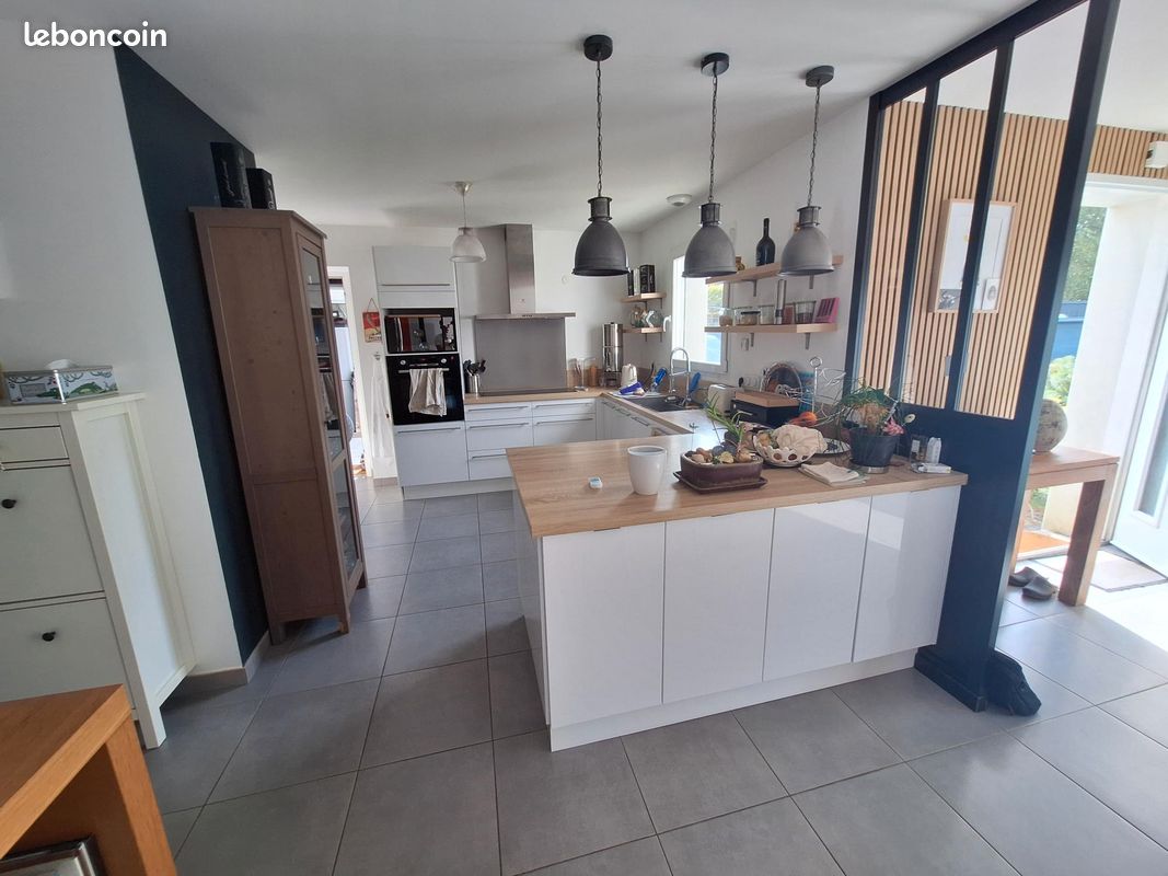 Maison 4 pièces 102 m² · à Mauves-sur-Loire · 102 m² · 1 200 €/mois