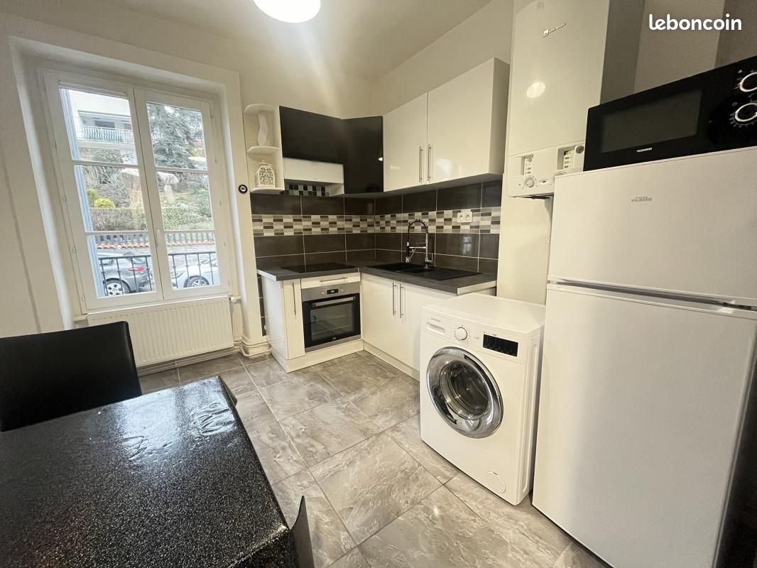 Appartement 2 pièces 45 m² · à Saint-Galmier · 45 m² · 500 €/mois