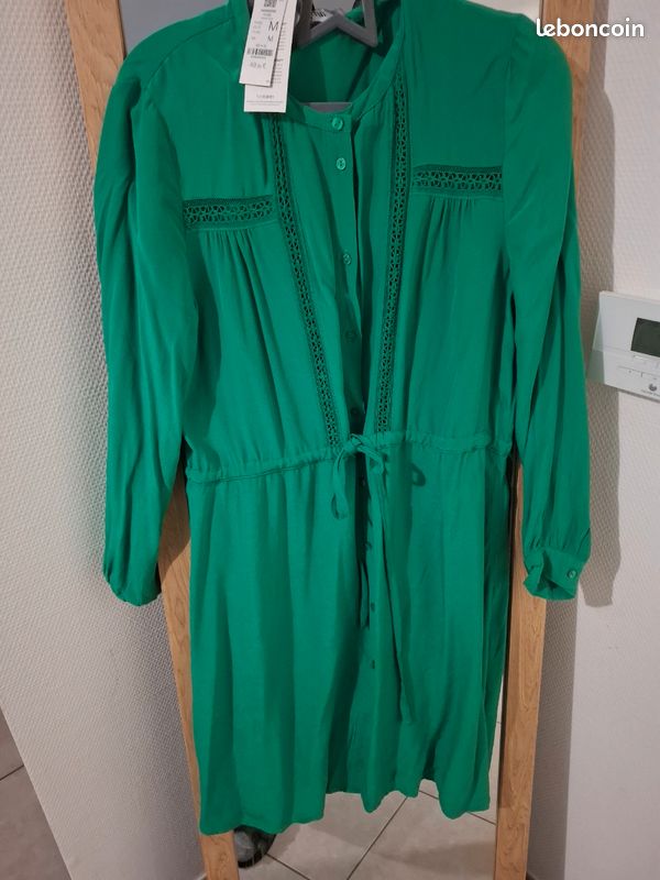 Robe Noire Etam Taille XL - Longueur Midi, Coupe évasée - Neuf Avec étiquette - Pour Femme
