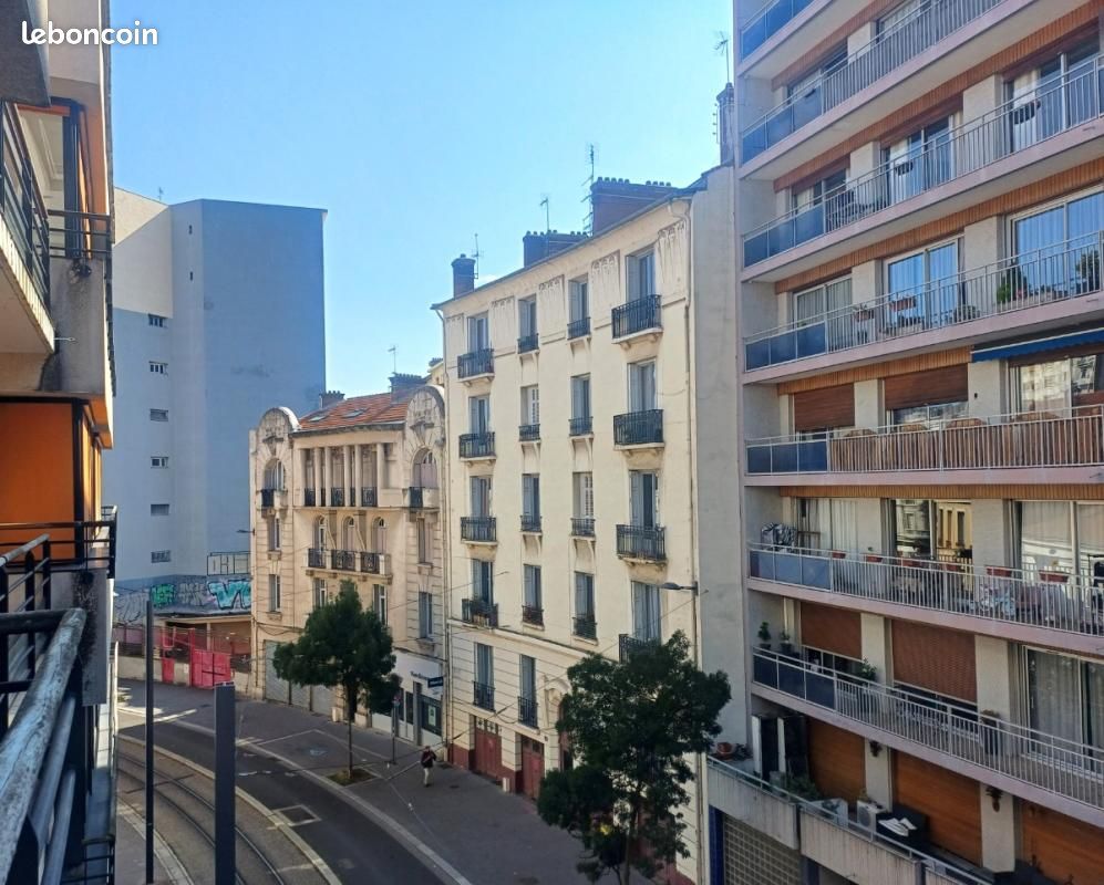 Appartement 1 pièce 33 m² · à Saint-Étienne · 33 m² · 415 €/mois