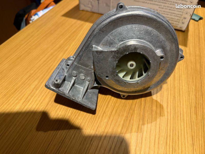 Ventilateur pour chaudière EBM NRG118/080 3612 031111 (image 4)