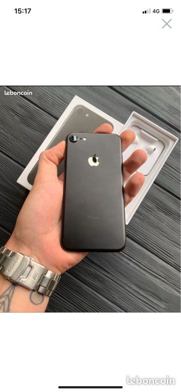 Iphone 7 vendu avec accessoires (image 2)