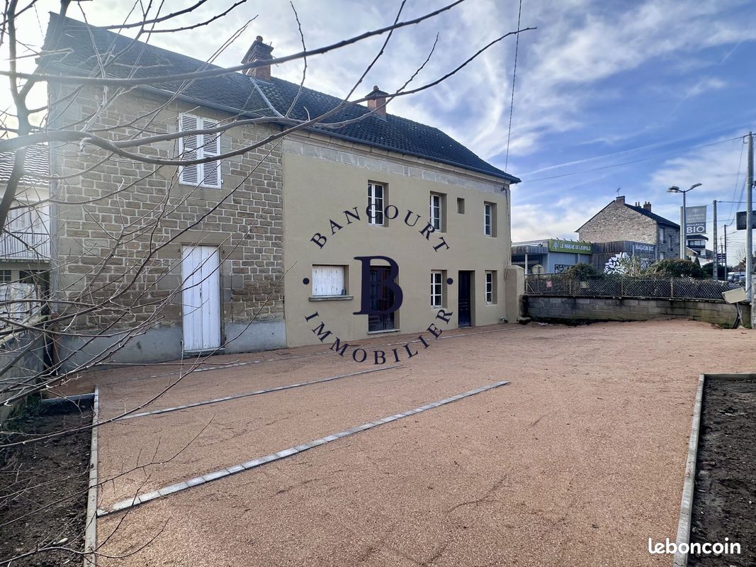 Maison 2 pièces 52 m² · à Brive-la-Gaillarde · 52 m² · 82 000 €