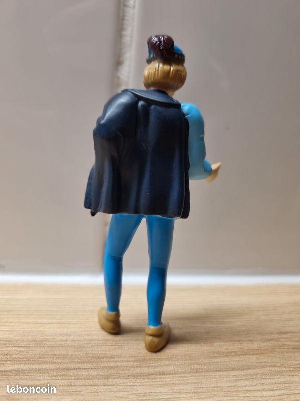 Figurine PVC Médiévale Ancienne - La Mauvaise Dame Du Château - Occasion