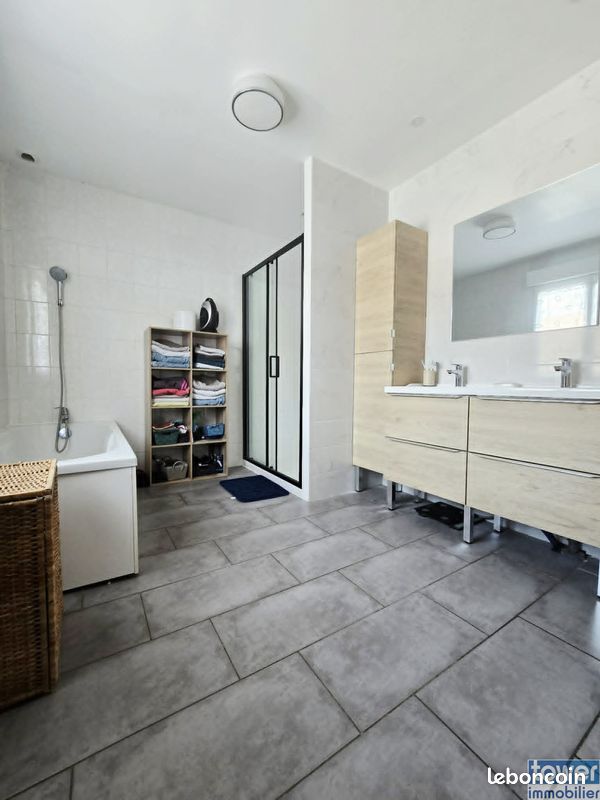 Maison 6 pièces 122 m² · à Ferfay · 122 m² · 229 000 €