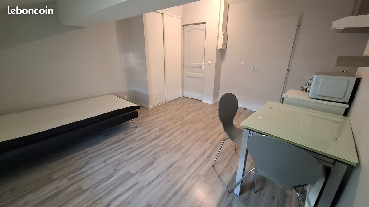 Appartement 1 pièce 22 m² · à Privas · 22 m² · 450 €/mois