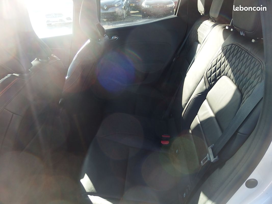 Renault CLIO V 1.5 BLUE DCI 115CH INITIALE PARIS (image 12)