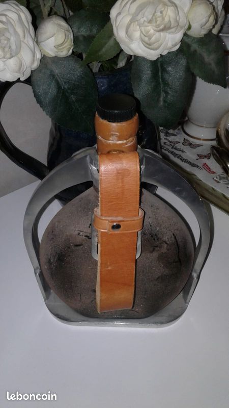 Bouteille vide Ducastaing sur bel étrier / Collection/objet de décoration (image 3)