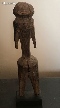 1 177 Sculptures en bois à vendre