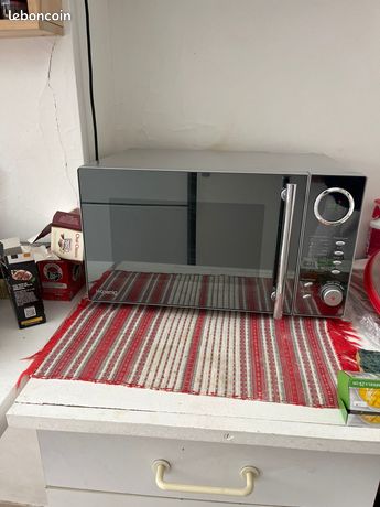 Hkoenig Micro-ondes Grill 900W - Inox - VIO9 - Four micro-ondes - Rue du Commerce