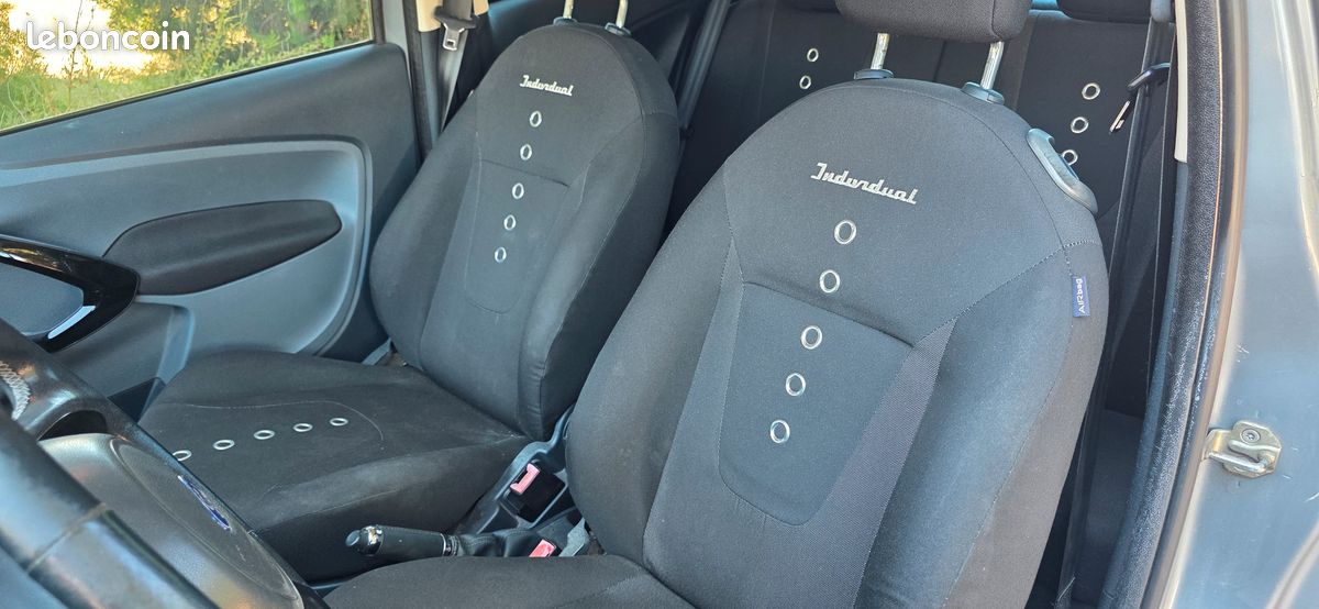 111.000kms ford ka 1.2 69ch individual 2012 clim jantes alu... (image 5)
