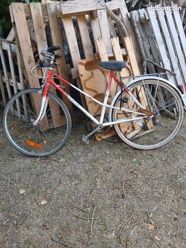 Veĺo a réparer marque bobet (image 1)