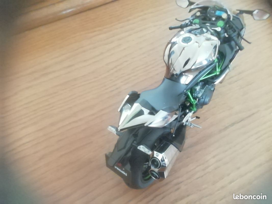 Maquette moto (image 6)