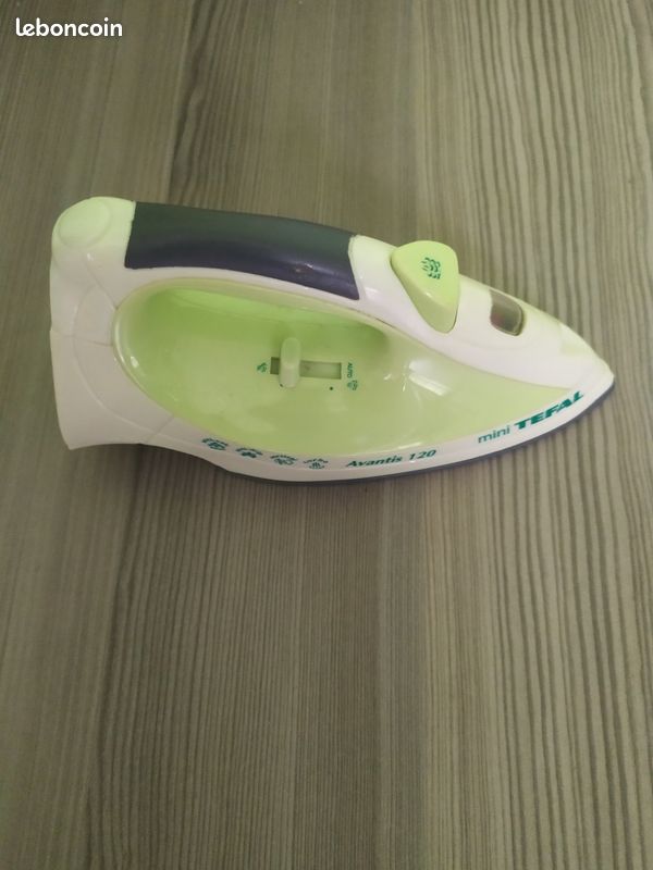 Fer à repasser enfant mini Tefal (image 2)