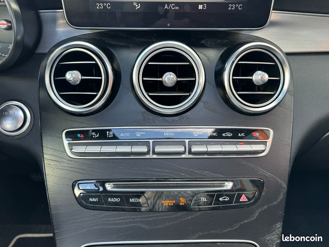 MERCEDES GLC 220 d 9G-Tronic 4Matic Fascination Pack AMG *Entretien complet Mercedes (image 15)