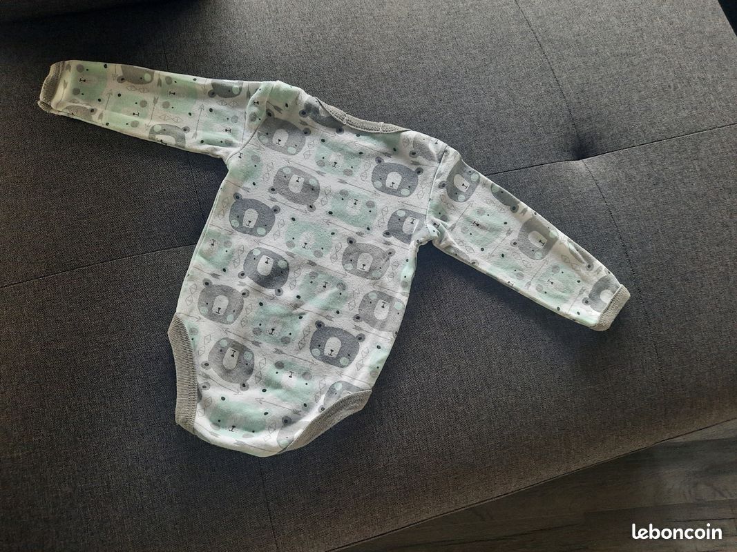 Body manches longues bébé taille 6 mois en très bon état (image 3)