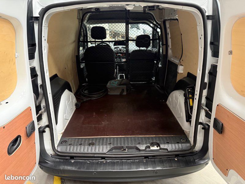Kangoo z.e. Electrique 24.126 km 8.325 ht (9.990 ttc) (image 5)