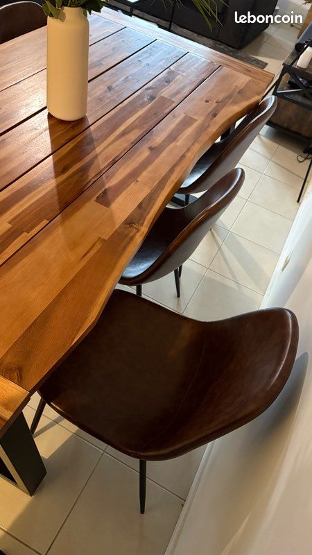 Table à manger en bois + chaises (image 3)