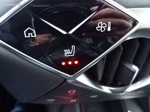 Ds 3 ii 1.5 bluehdi 130 eat8 opera -- full options -- 19000 km (image 13)
