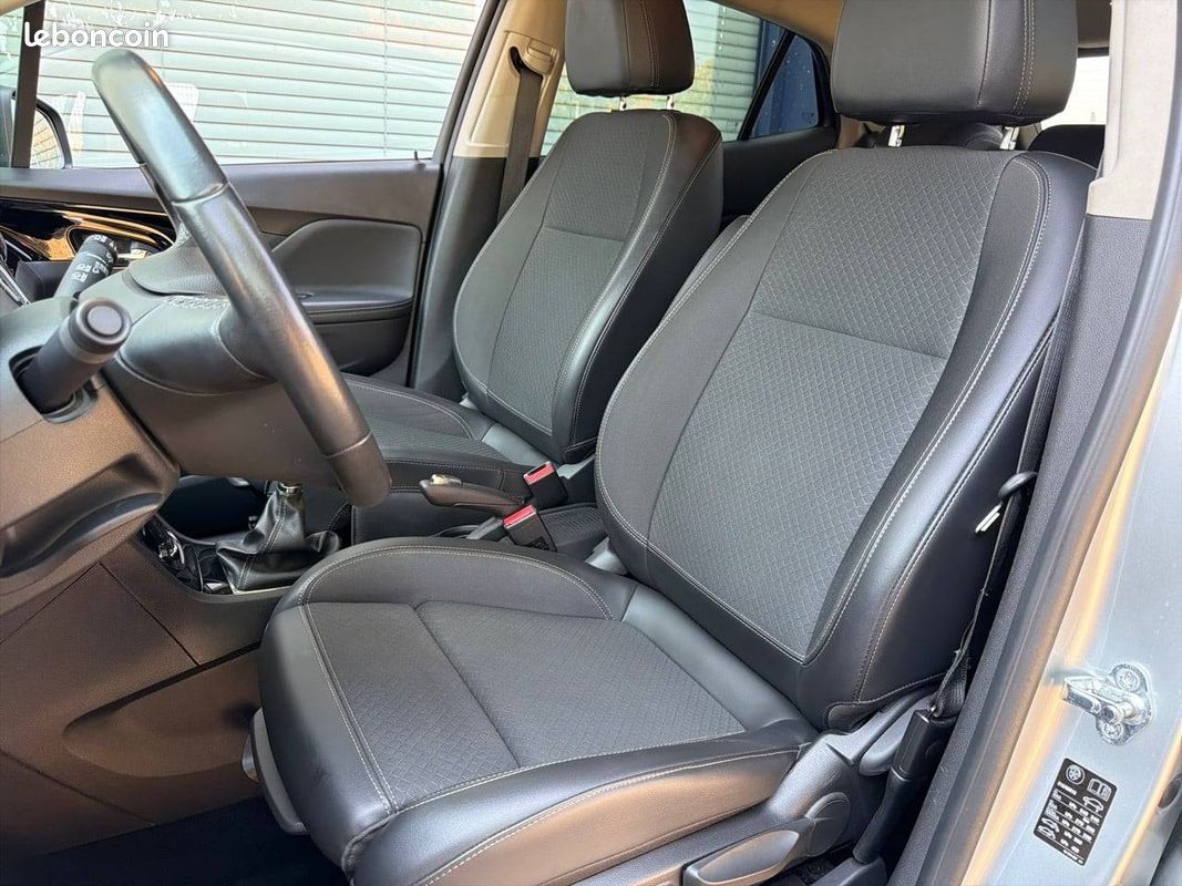 OPEL Mokka X 1.6 CDTI - 136 ch 4x2 Black Edition (image 9)