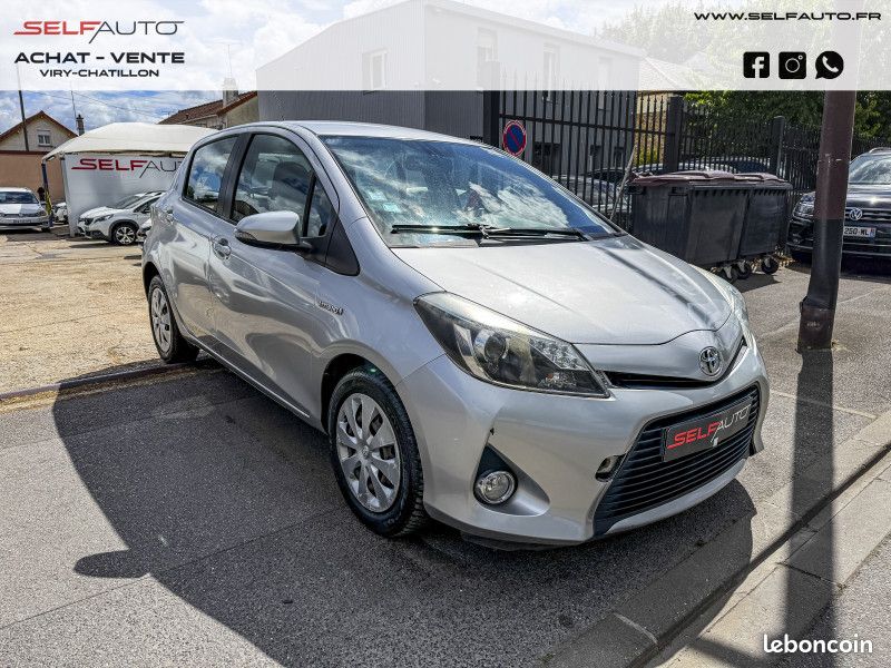 Toyota YARIS HSD 100H BUSINESS 5P (image 3)