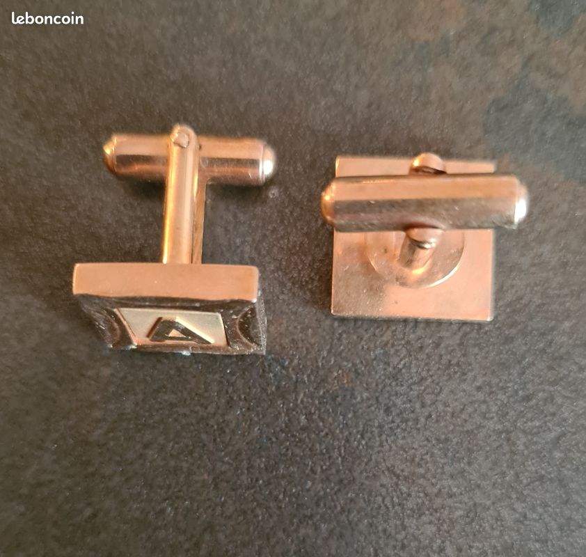 Boutons de manchettes plaqués or (image 3)