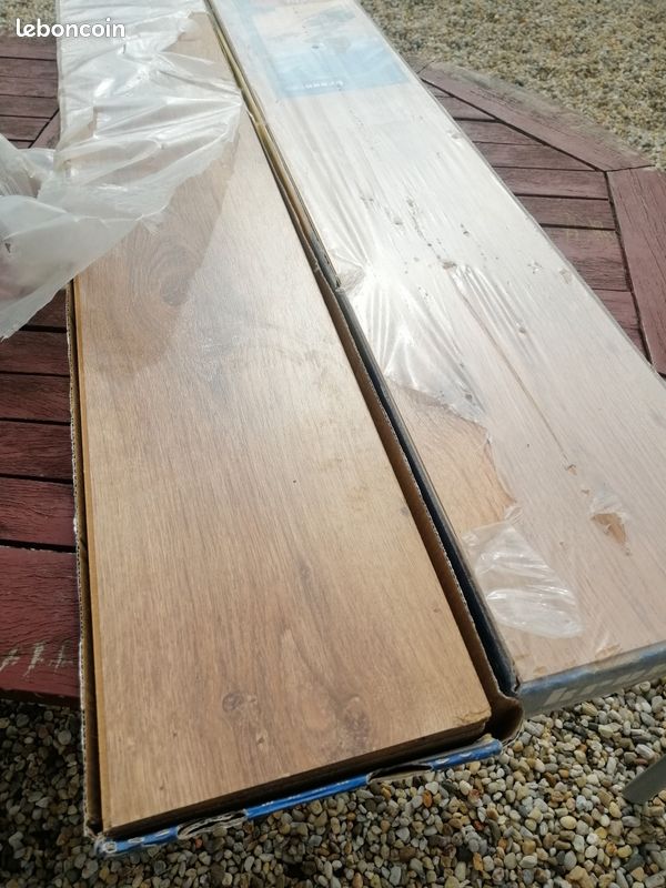 Lames parquet flottant 6,39 m2 (image 5)