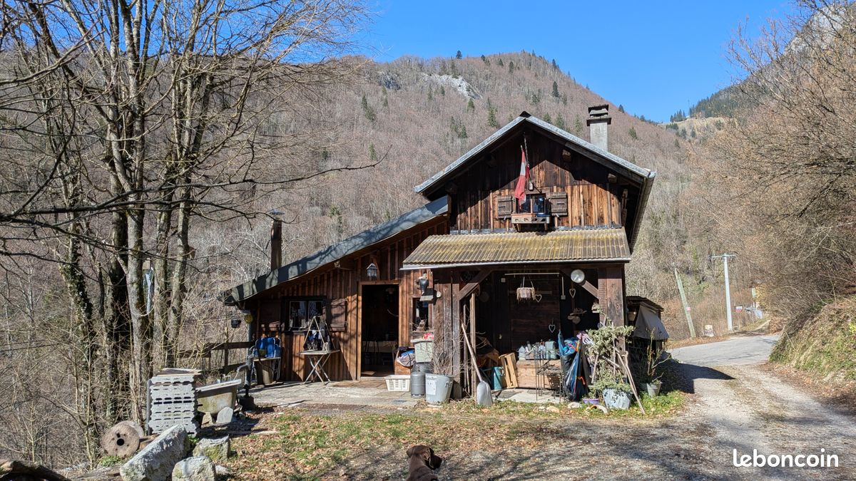 Maison 2 pièces 80 m² · à Saint-Jean-d'Aulps · 80 m² · 195 000 €