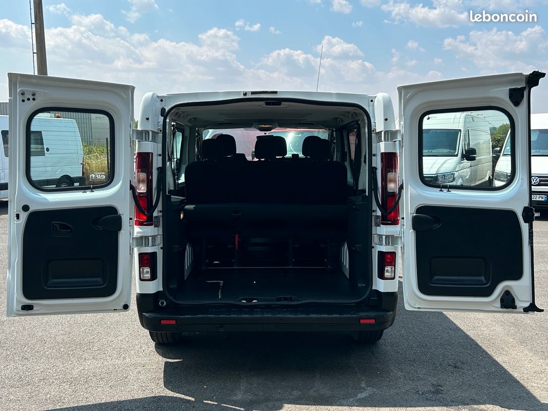Renault Trafic 1.6 DCI 125ch S&S Fourgon L1H1 COMBI 9 PLACES PACK ZEN S&S (image 14)